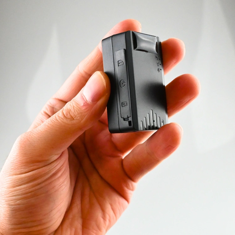 Pakiet ZDRADA Lokalizator GPS PODSŁUCH MK6A + Mini Kamera Budzik WIFI MK203