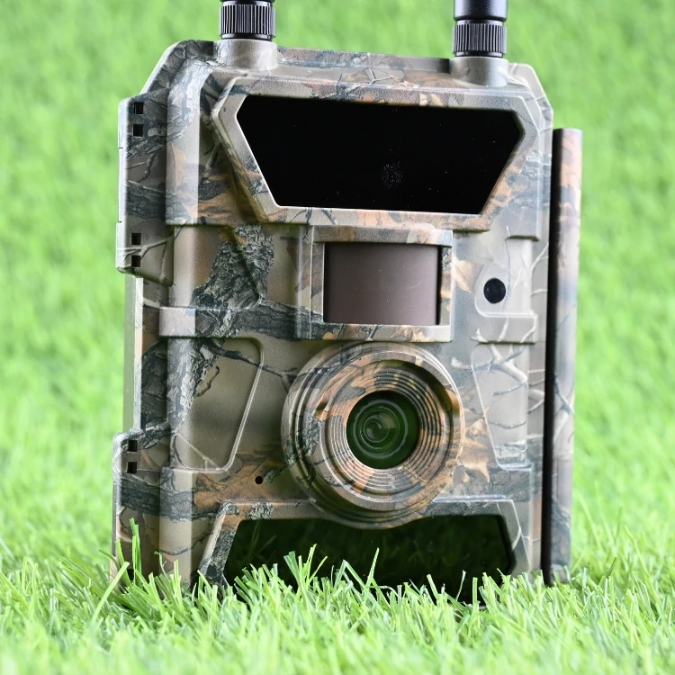 Fotopułapka GSM SF4-0CG Pro 60 GPS 24 Mpx 4G LTE – kamera leśna z podglądem na żywo i 57 diodami IR