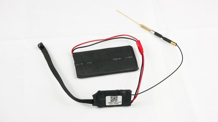 Dyskretna Mini Kamera Szpiegowska WIFI HD 235x