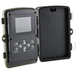 Ukryta fotopułapka TOPHUNT HC-800A do monitoringu posesji nocą