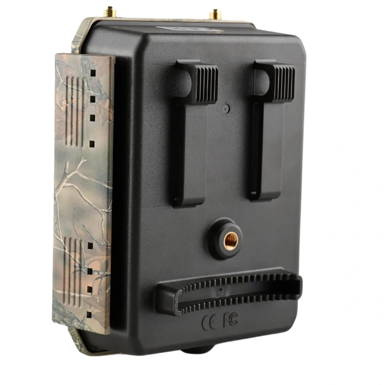 Fotopułapka GSM SF4-0CG Pro 60 GPS 24 Mpx 4G LTE – kamera leśna z podglądem na żywo i 57 diodami IR