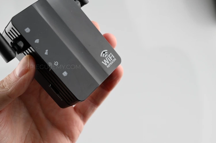 Mini Kamera WiFi Ukryta w Repeater Sieci na Żywo WE27