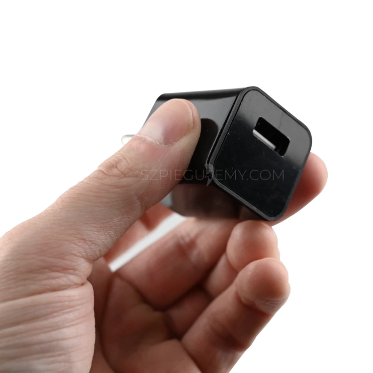 Mini kamera Dyskretna w Ładowarka USB Wifi Zasilacz M2