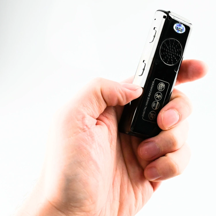 Szpiegowski Dyktafon Cyfrowy Bluetooth DVR-188 aktywacja głosowa Bluetooth 