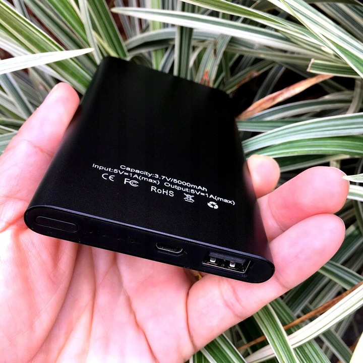 Ukryta mini kamera szpiegowska z czujnikiem ruchu Powerbank WiFi MKH8