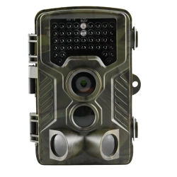 Ukryta fotopułapka TOPHUNT HC-800A do monitoringu posesji nocą