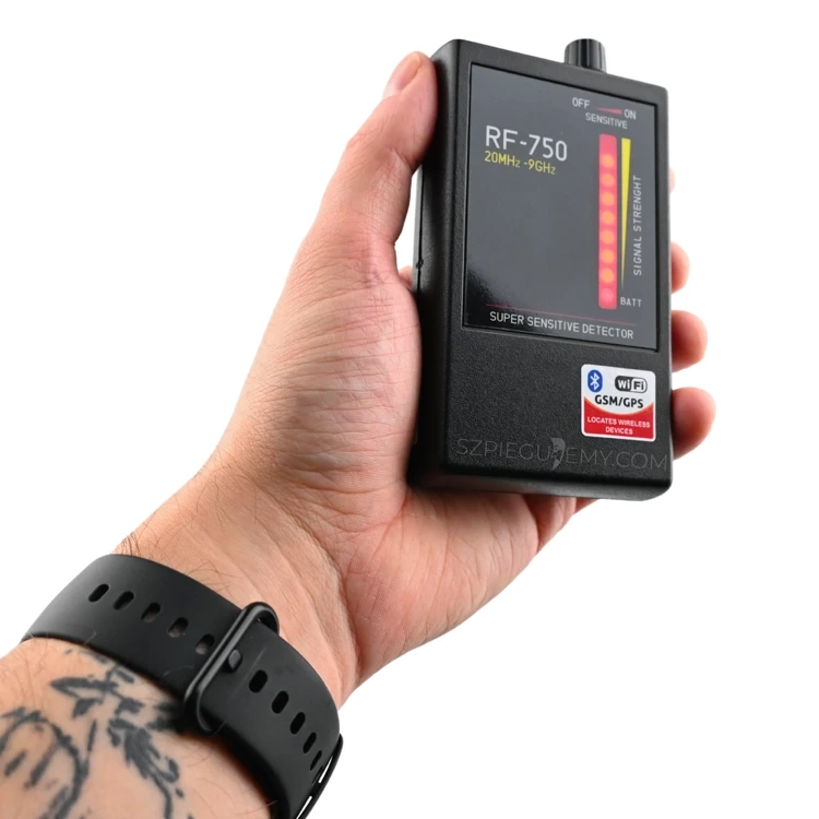 Wykrywacz kamer WIFI, lokalizatorów GPS i podsłuchów SIM RF-750